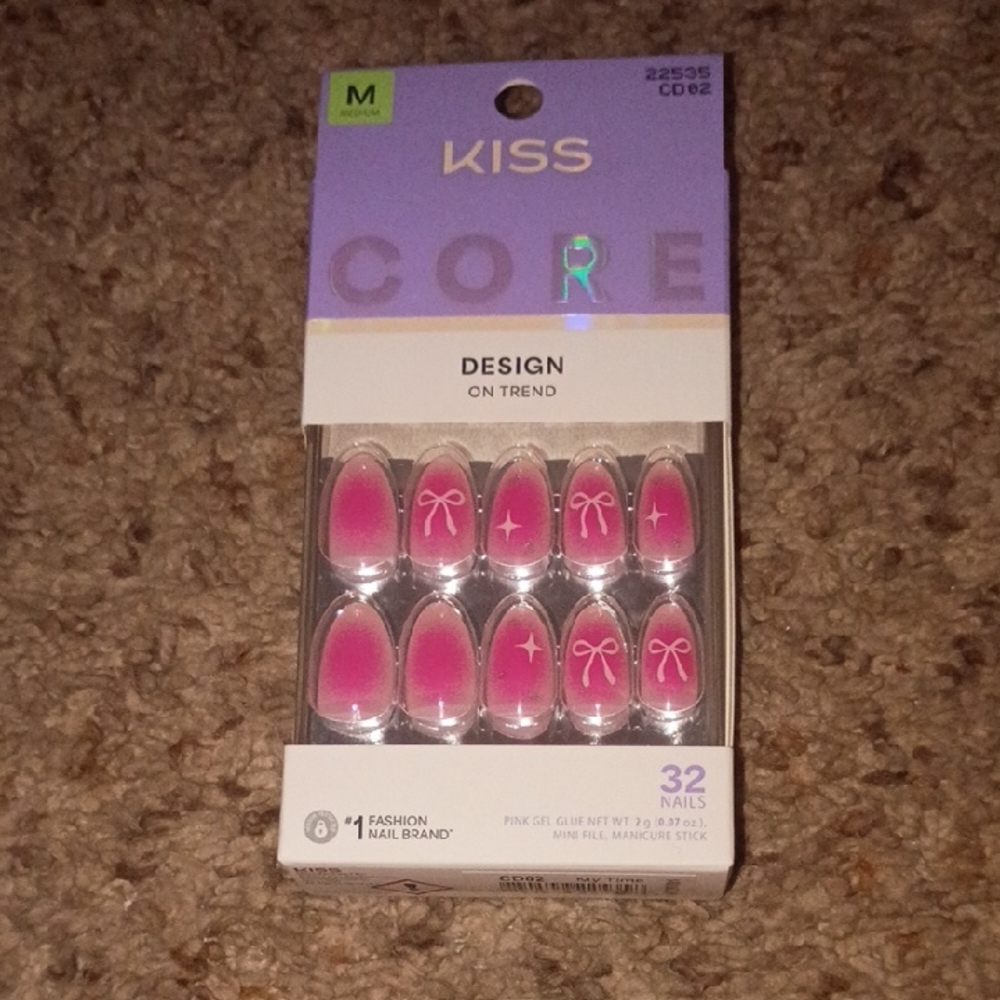 Kiss Pink Ombre Press-On Nails with Bow & Star Accents